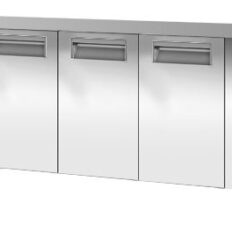 Холодильные столы Полаир ТМ4-GC (без борта, без столешницы) объединяют функции среднетемпературного шкафа и рабочей поверхности, что позволяет оптимизировать пространство и ускорить работу персонала. Многофункциональность делает среднетемпературный стол